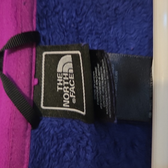 Pre-loved North Face  Fleece Jacket - Purple and Pink - Picture 7 of 8